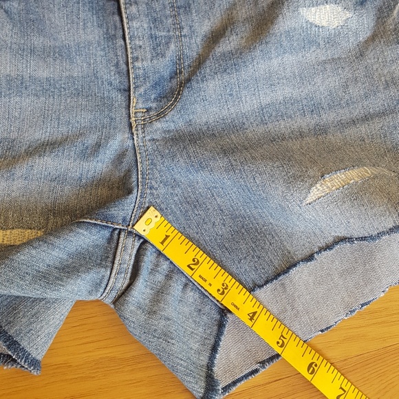 Faded Glory women's cutoff jeans shorts - Picture 3 of 7